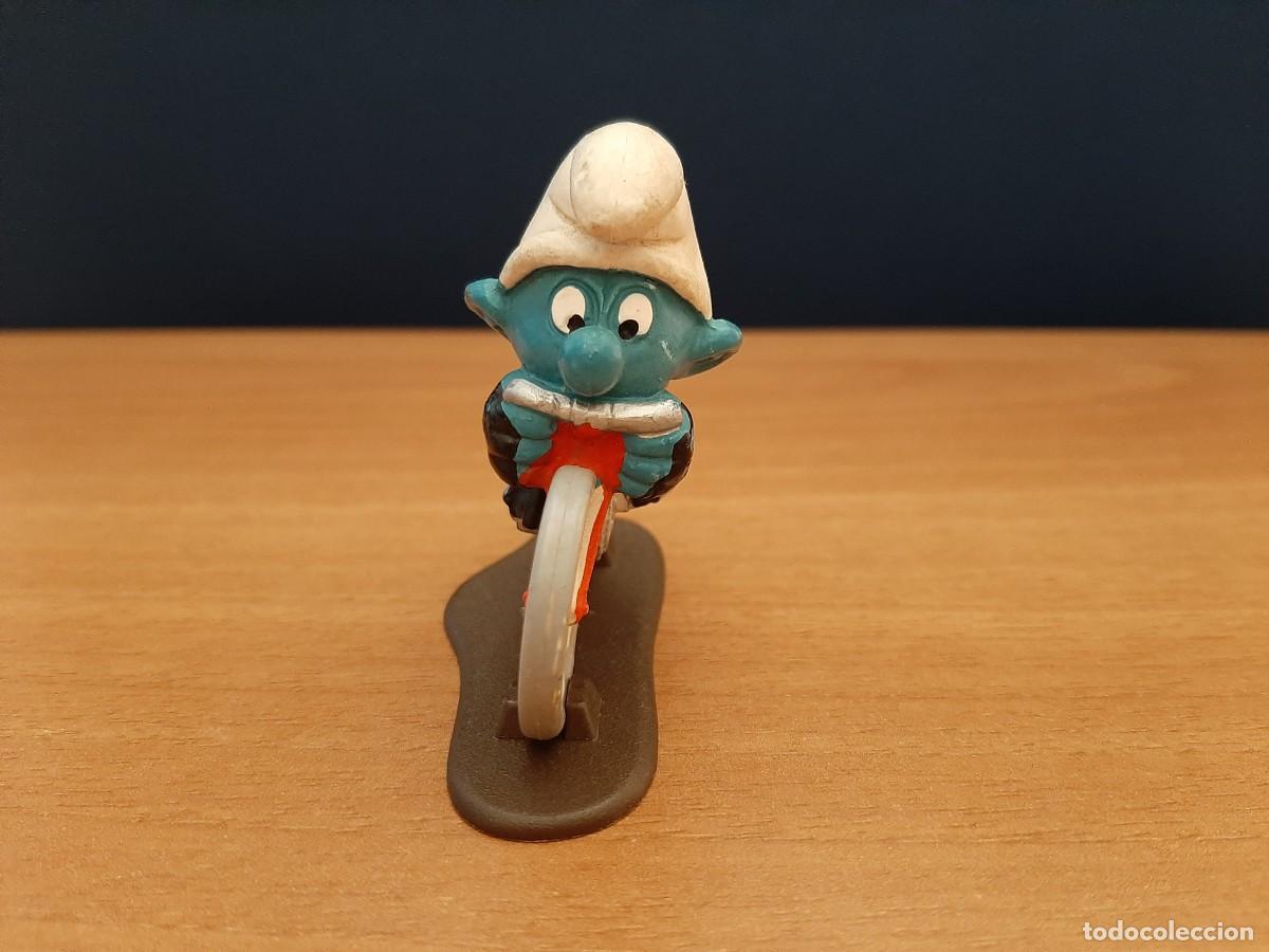 Figuras de goma y PVC: PITUFO CICLISTA - SCHLEICH - Foto 2