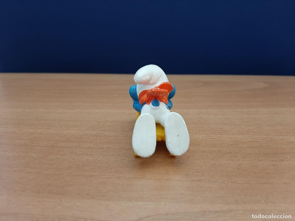 Figuras de goma y PVC: PITUFO CON TRINEO - SCHLEICH - Foto 4