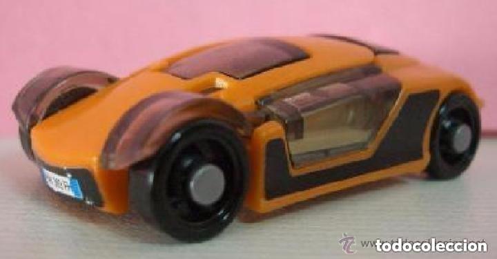 Figuras de Goma Kinder: Kinder COCHE FUTURISTA AMARILLO