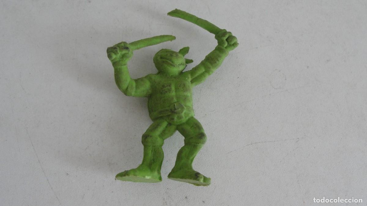 Figuras de goma y PVC: FIGURA MIRAGE STUDIOS - LAS TORTUGAS NINJA - LEONARDO - MIDE 8 CMS DE ALTO