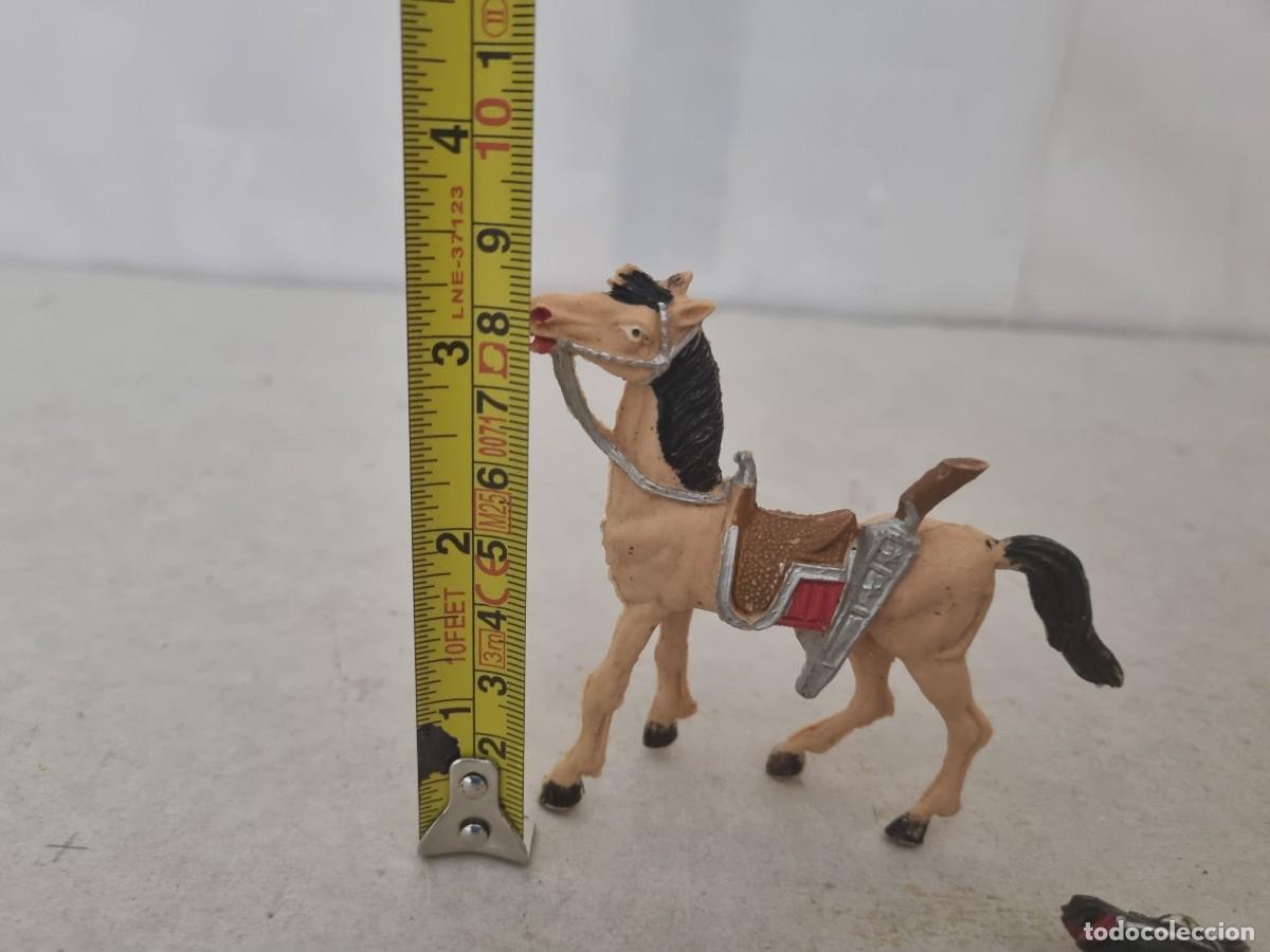 Figuras de goma y PVC: Lore de 3 caballos oeste cowboy - Foto 6