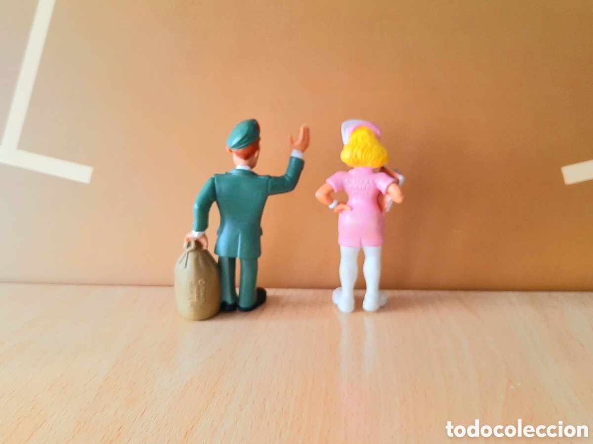 Figuras de goma y PVC: Figuras PVC profesiones Comics Spain - Foto 2