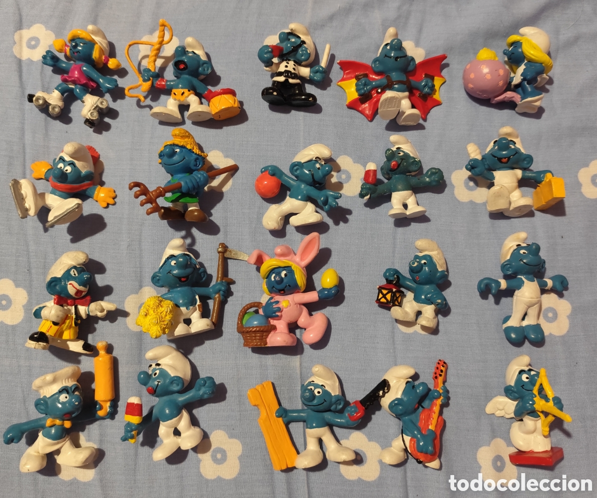 Figuras de goma y PVC: Lote 60 pitufos a&ntilde;os 80-90