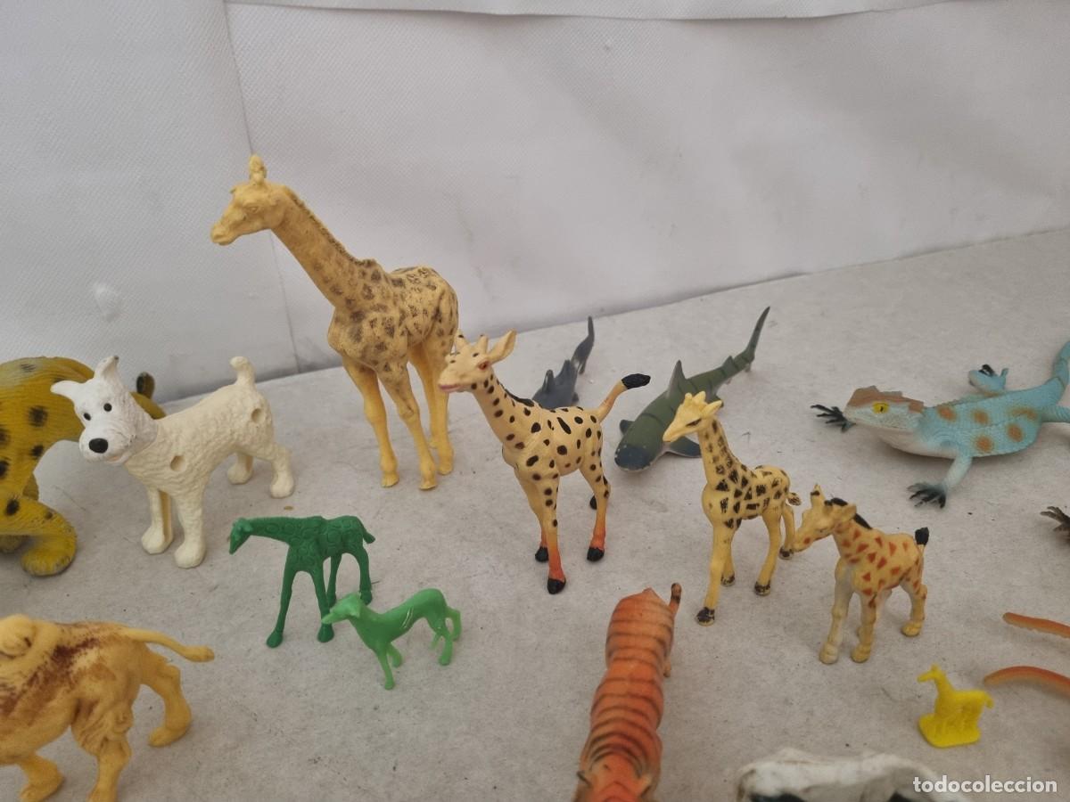 Figuras de goma y PVC: Lote de animales variados de plastico - Foto 5
