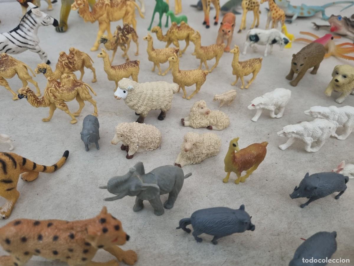 Figuras de goma y PVC: Lote de animales variados de plastico - Foto 11