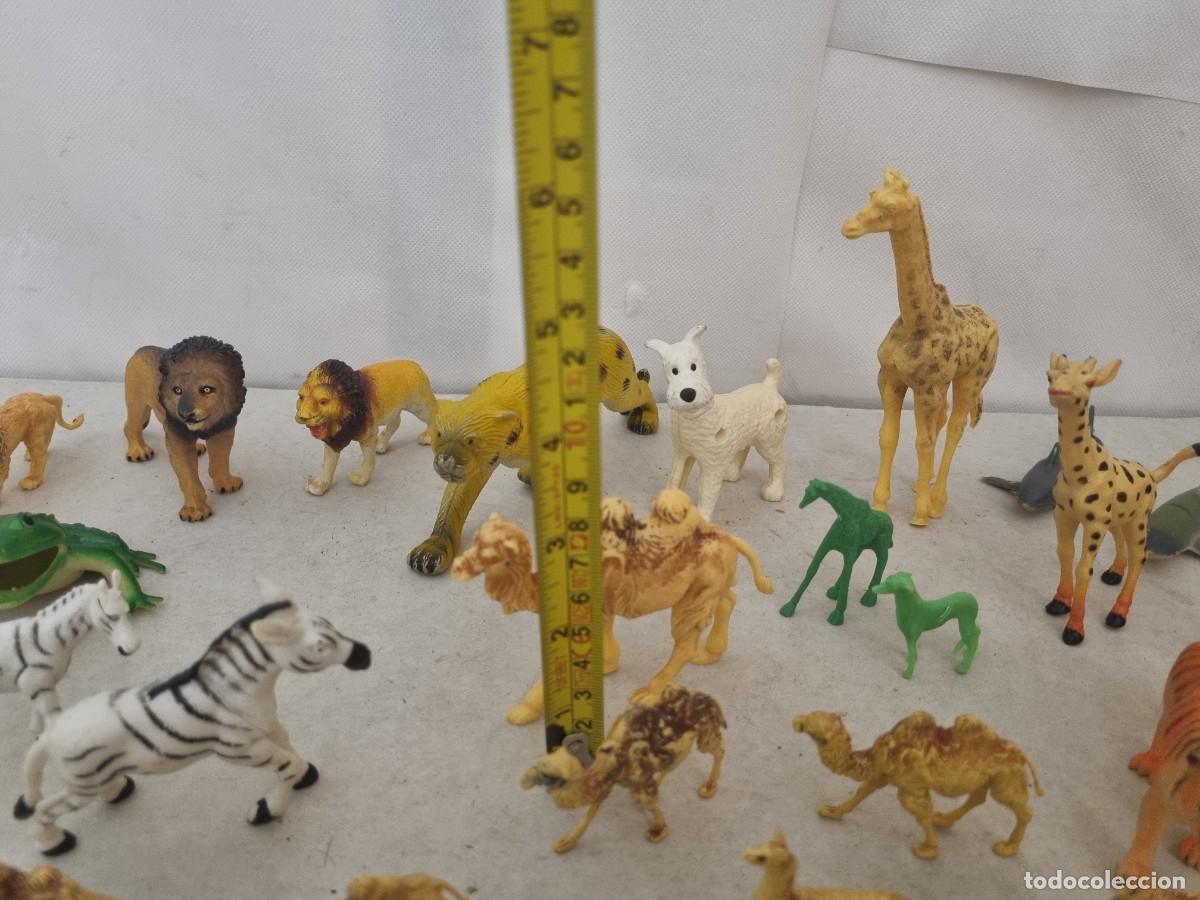 Figuras de goma y PVC: Lote de animales variados de plastico - Foto 29