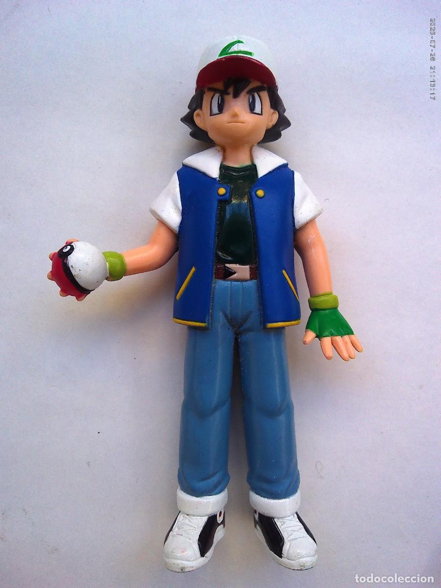 Figuras de goma y PVC: FIGURA DE POKEMON : ASH . DE TOMY , 1998