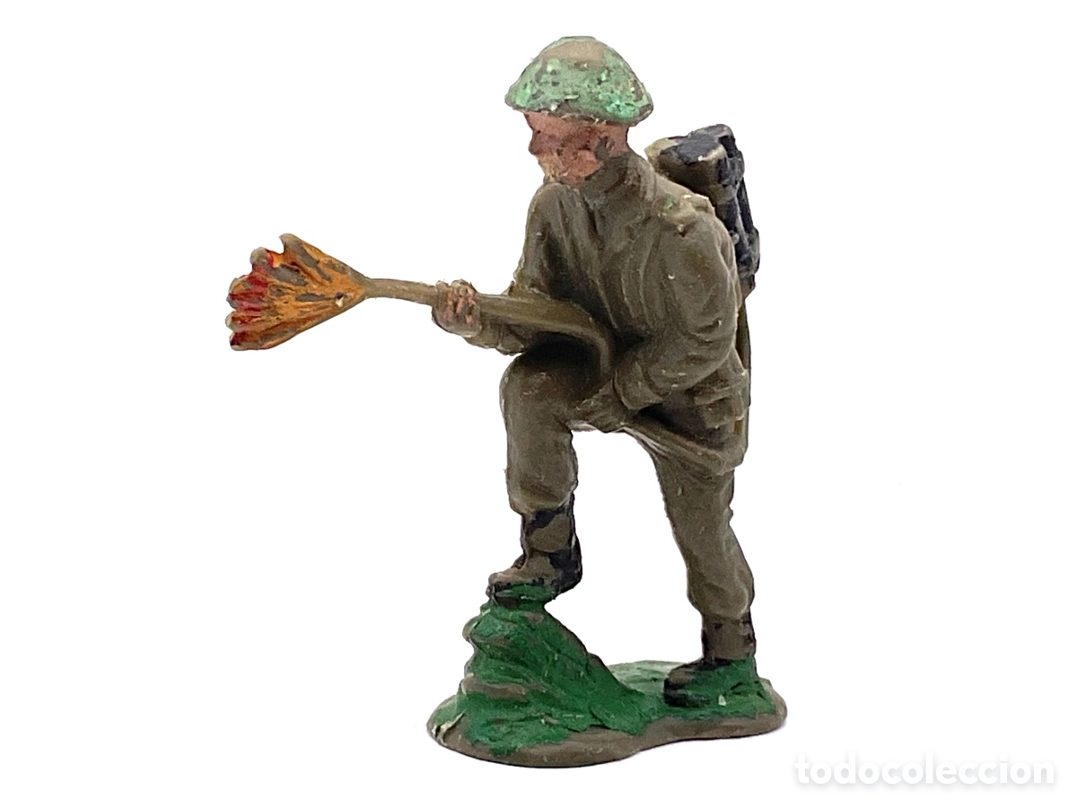 Figuras de goma y PVC: ANTIGUA FIGURA DE SOLDADO BRITANICO . MADE IN ENGLAND.