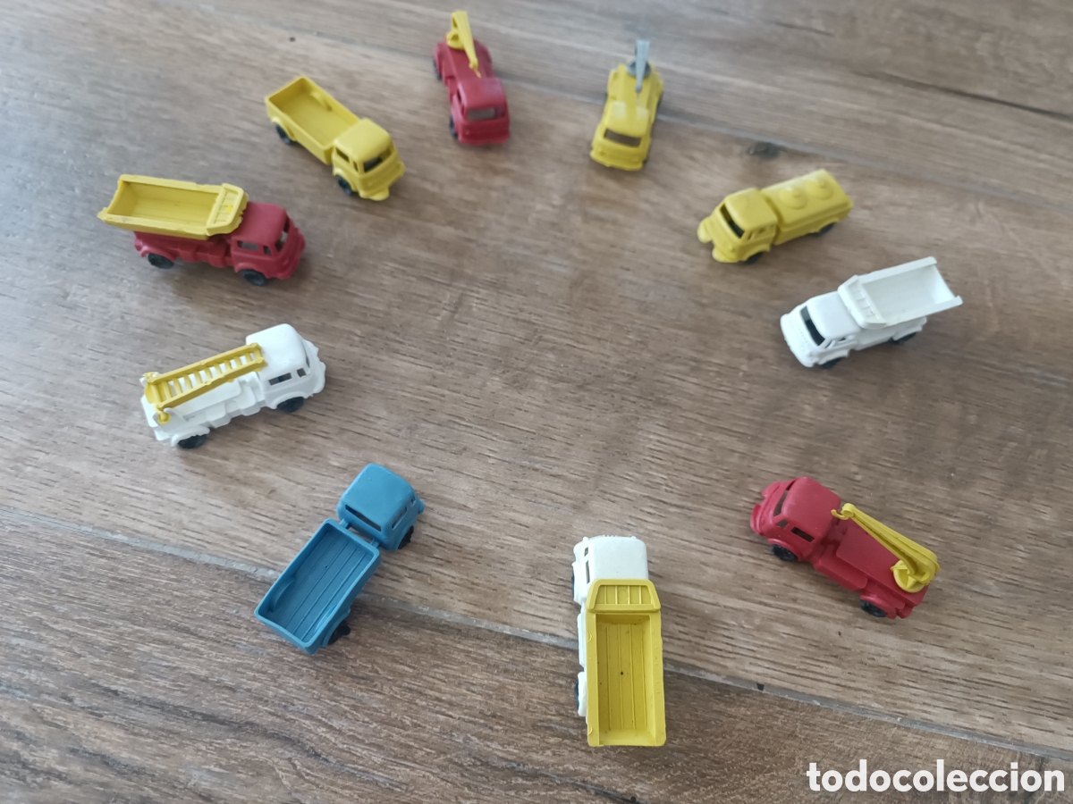 Figuras de goma y PVC: Lote de micamiones - montaplex