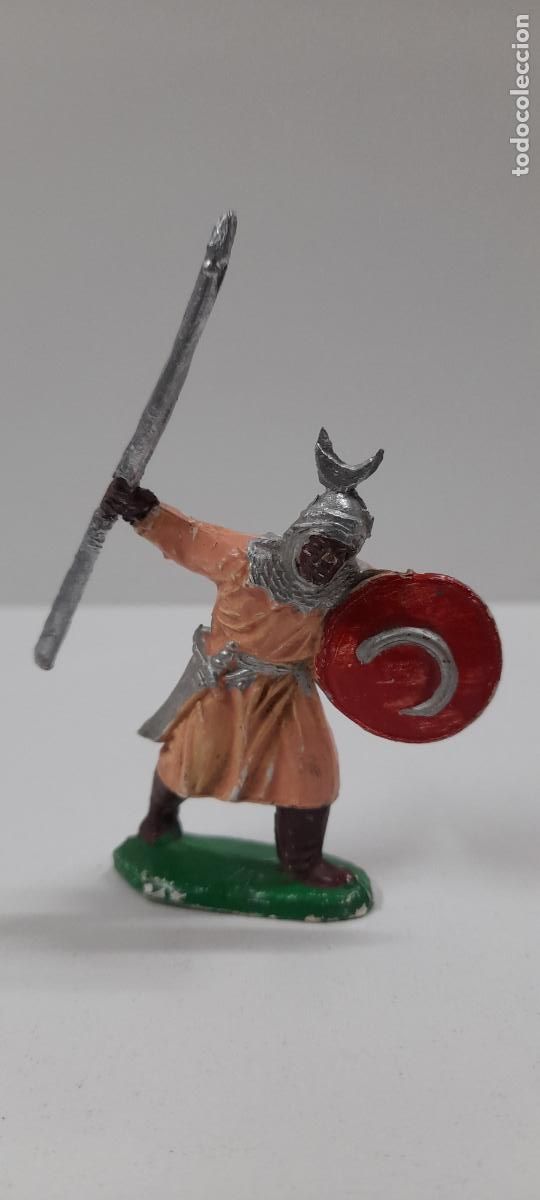 Figuras de goma y PVC: DIFICIL FIGURA . GUERRERO MORO / ARABE . REALIZADO POR PECH . ORIGINAL A&Ntilde;OS 50 EN GOMA . LEER