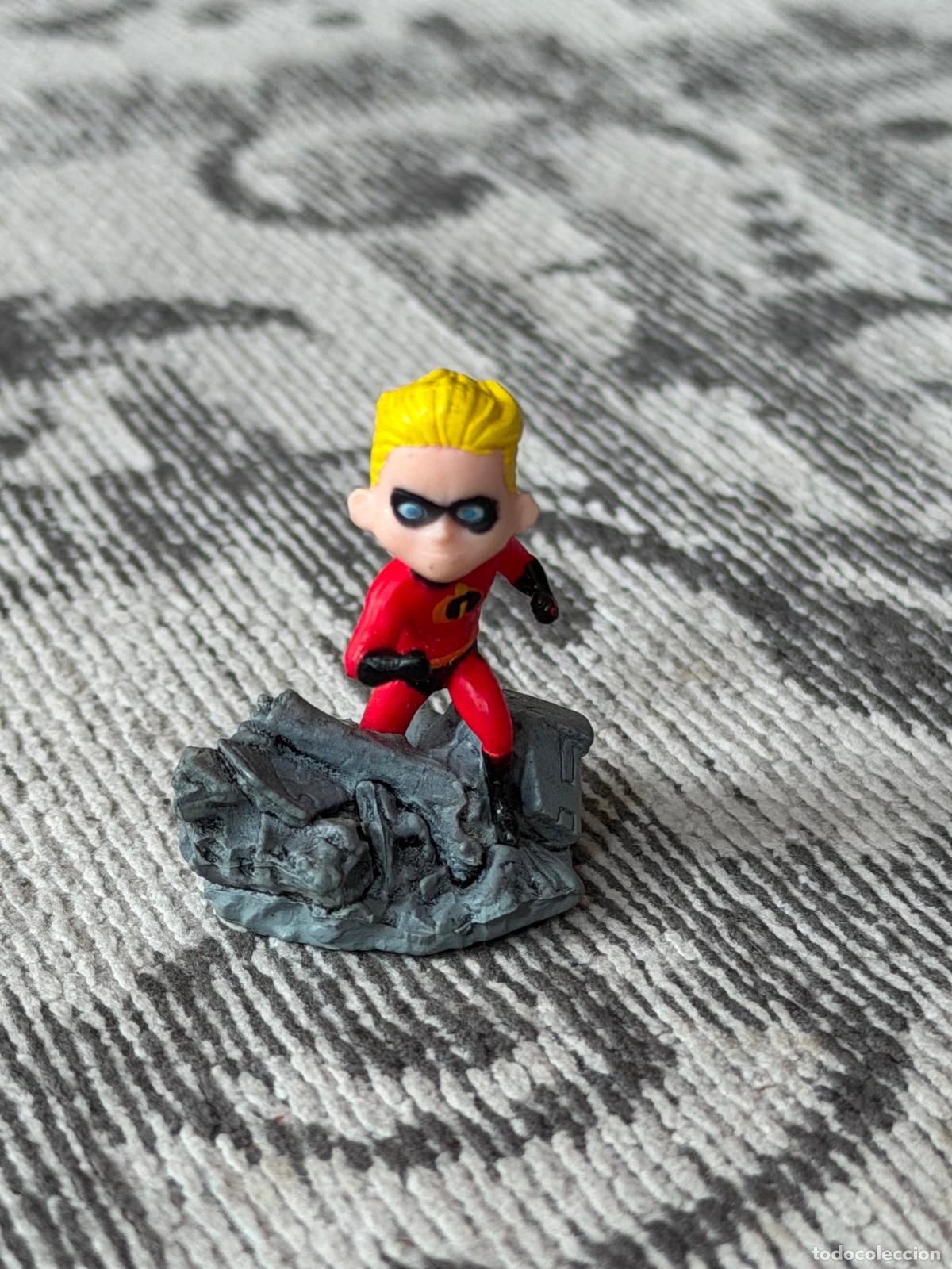 Figuras de goma y PVC: FIGURA MU&Ntilde;ECO LOS INCRE&Iacute;BLES DASH PARR - DISNEY PIXAR - 3,7 CM