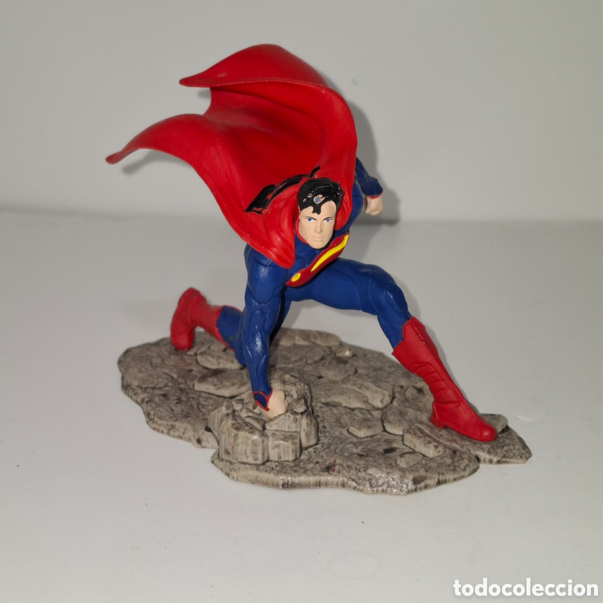 Figuras de goma y PVC: SCHLEICH FIGURA DE PVC DC COMIC SUPERMAN