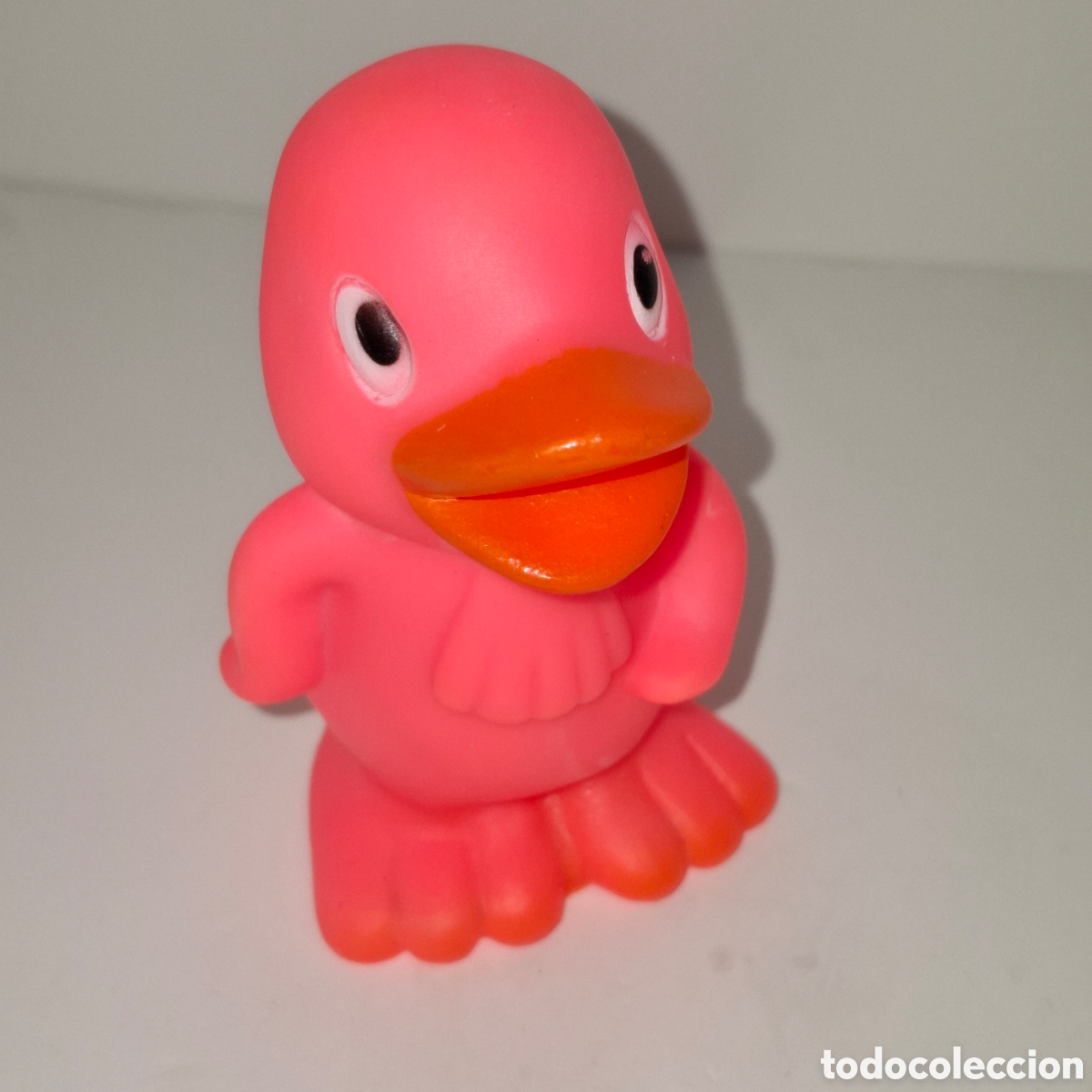 Figuras de goma y PVC: PATITO DE GOMA CHIFLE FIGURA DE PVC PATO