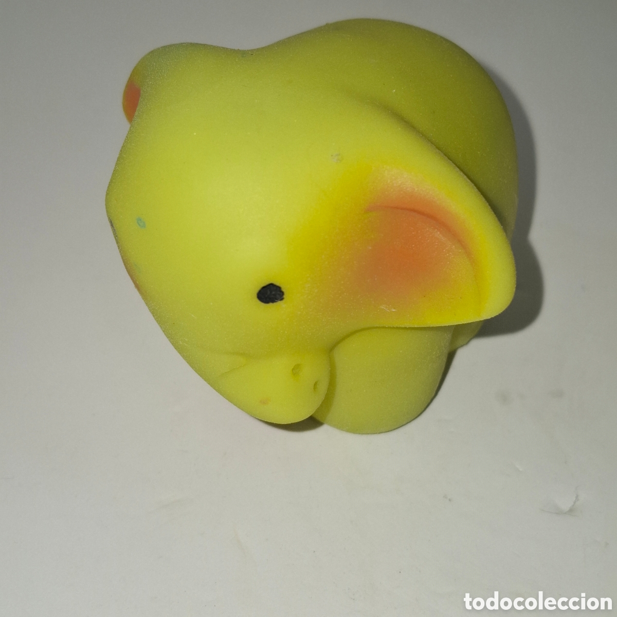 Figuras de goma y PVC: ELEFANTE DE GOMA FIGURA DE PVC CHIFLE