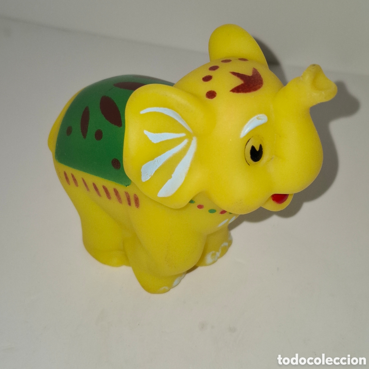 Figure di Gomma e PVC: ELEFANTE DE GOMA FIGURA DE PVC CHIFLE