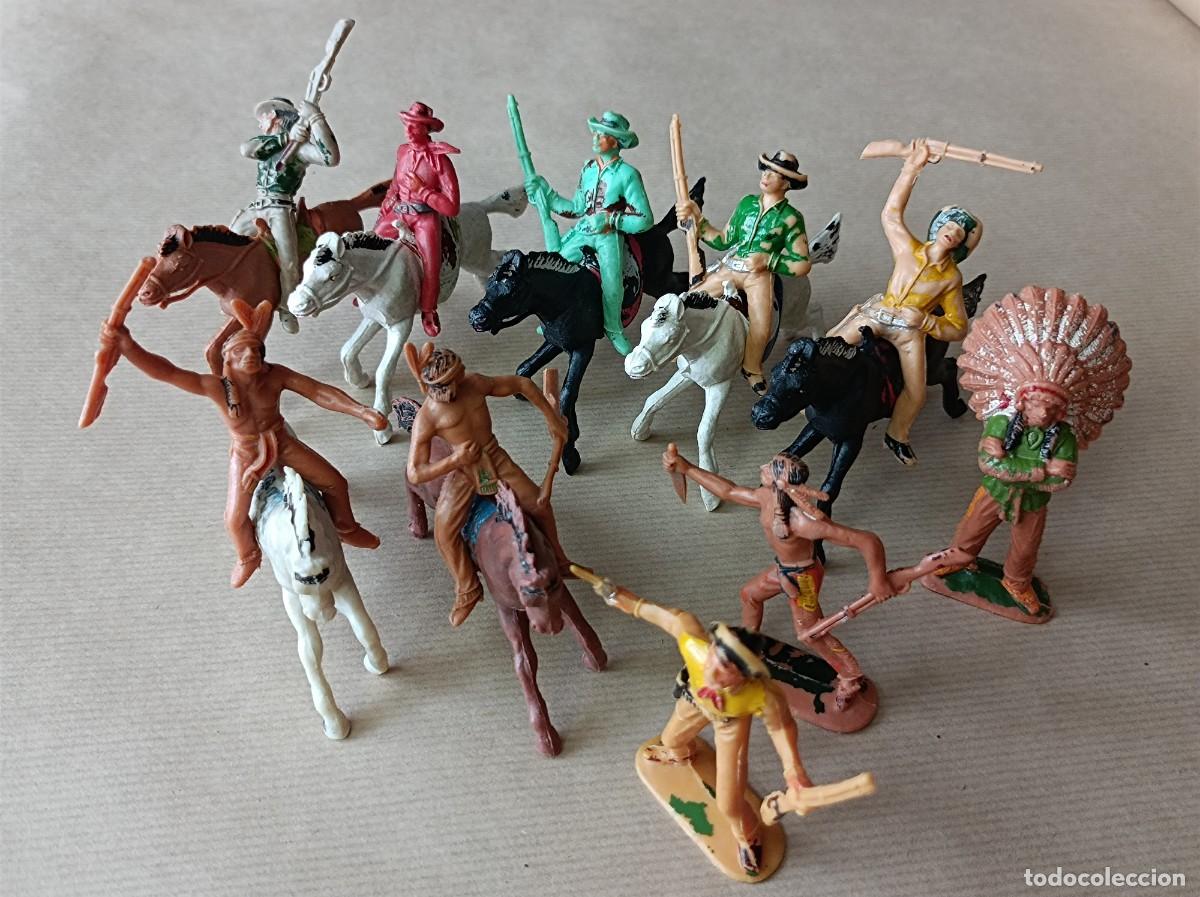 Figuras de goma y PVC: LOTE INDIOS Y VAQUEROS DE PL&Aacute;STICO FABRICANTE JECSAN