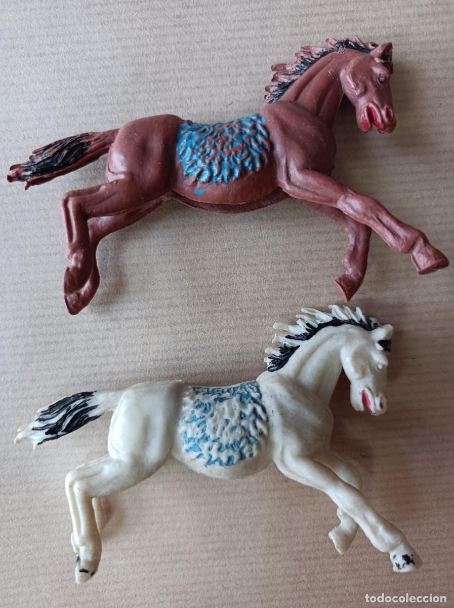 Figuras de goma y PVC: LOTE INDIOS Y VAQUEROS DE PL&Aacute;STICO FABRICANTE JECSAN - Foto 10