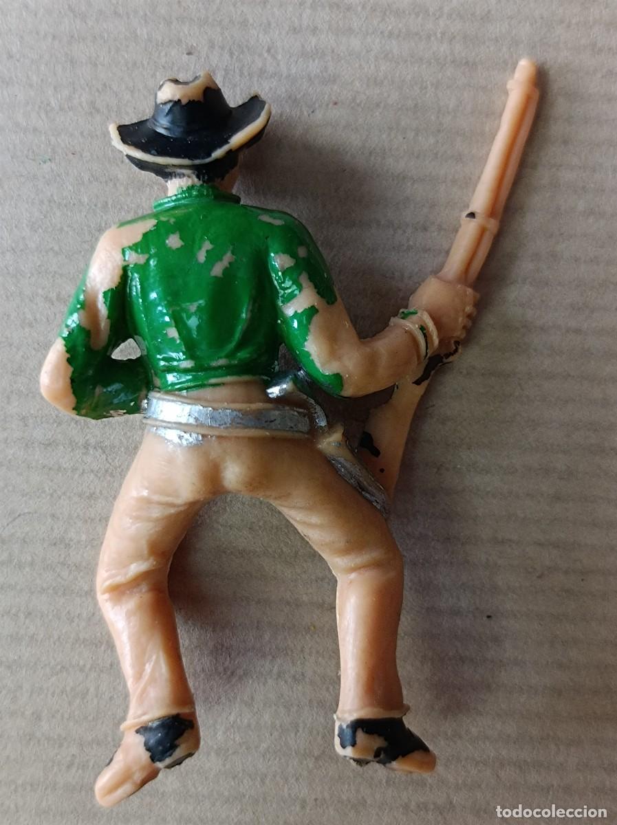 Figuras de goma y PVC: LOTE INDIOS Y VAQUEROS DE PL&Aacute;STICO FABRICANTE JECSAN - Foto 16
