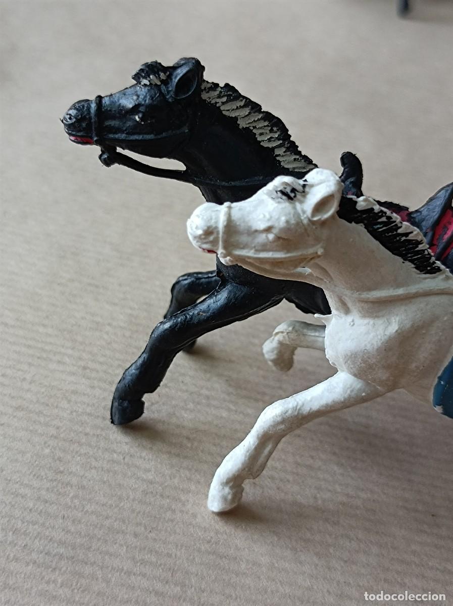Figuras de goma y PVC: LOTE INDIOS Y VAQUEROS DE PL&Aacute;STICO FABRICANTE JECSAN - Foto 20