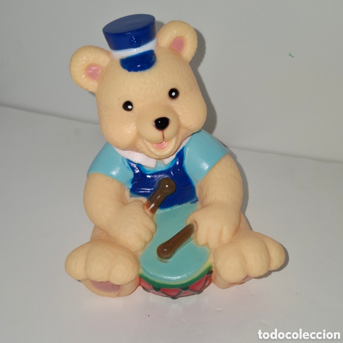 Figuras de goma y PVC: OSO CON TAMBOR DE GOMA PVC CHIFLE