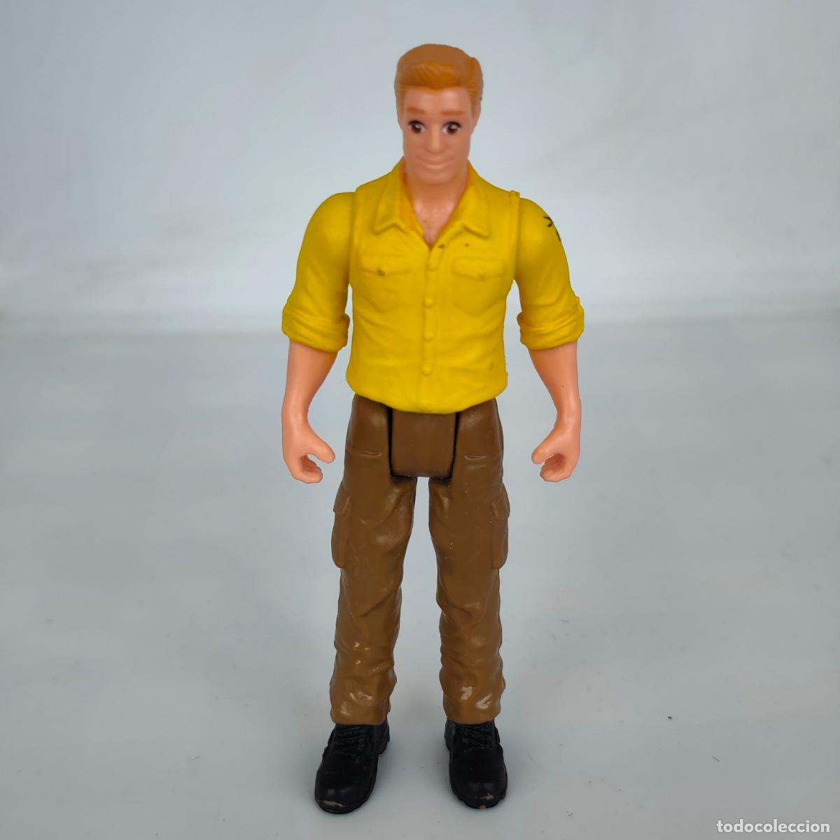 Figuras de goma y PVC: SCHLEICH YELLOW RANGER Luis Colby Adventure Man Articulated Person Explorer jurasic park dinosaurios