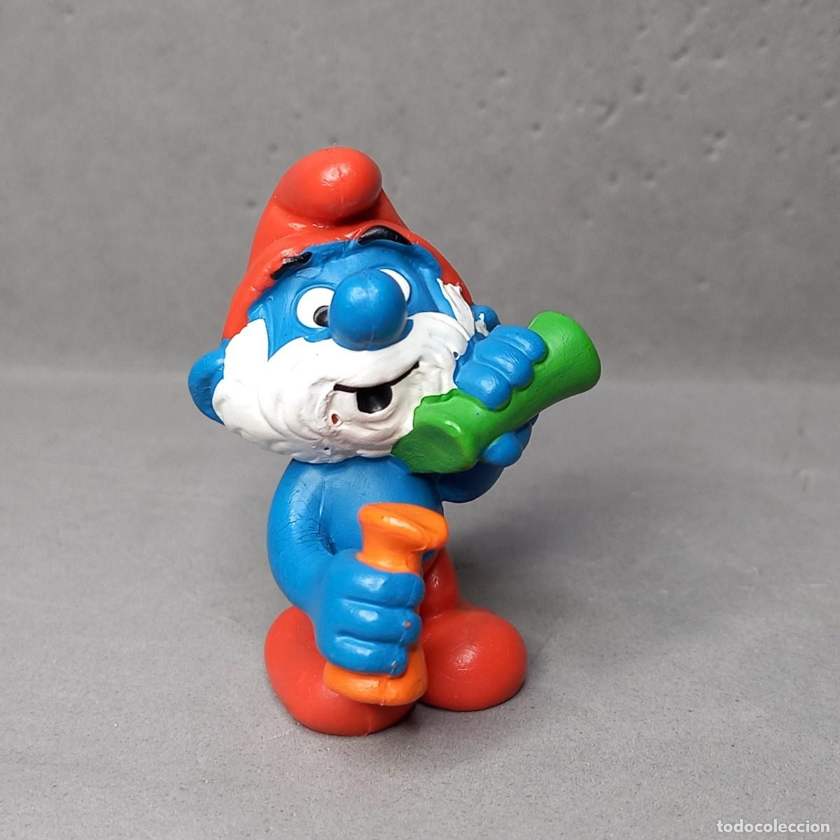 Figuras de goma y PVC: Antiguo Pap&aacute; Pitufo preparando una p&oacute;cima. Ref 20164, Schleich en Alemania del Este, a&ntilde;o 1983