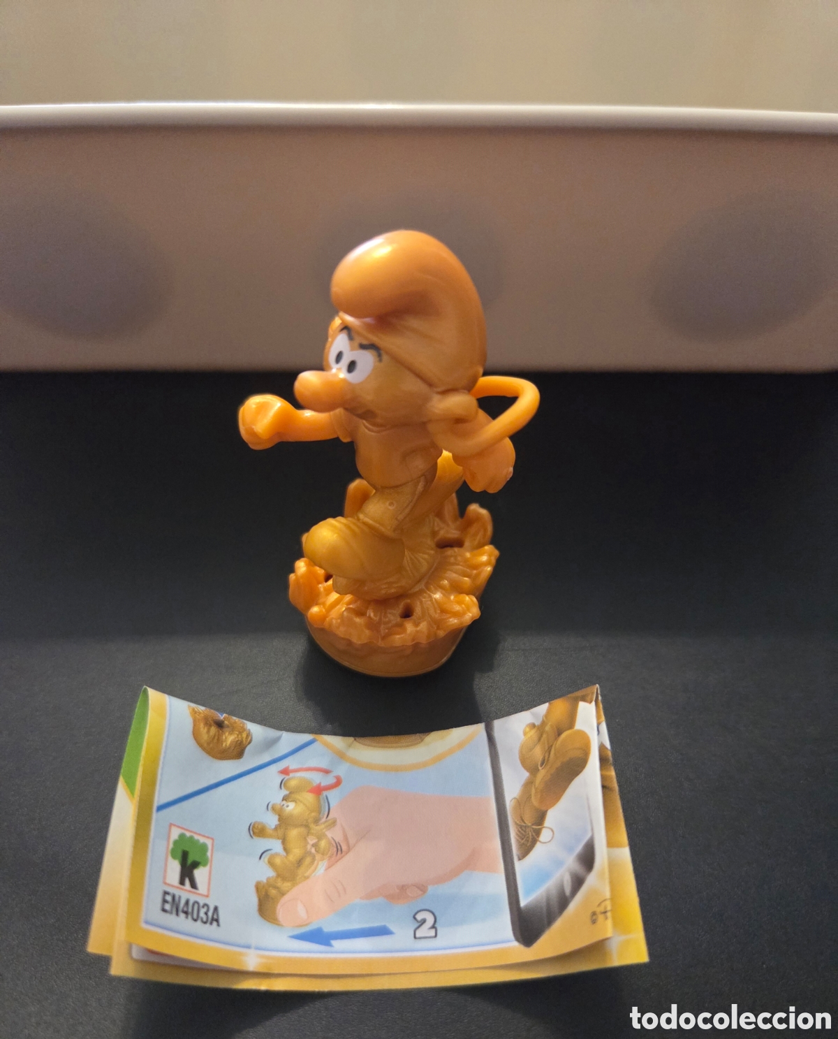 Figuras de goma Kinder: FIGURA KINDER PITUFO DORADO EN403A 2021