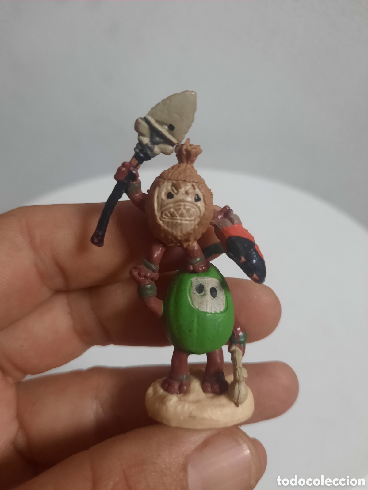 Figuras de goma y PVC: Piratas Kakamora de la pel&iacute;cula Moana de Disney.