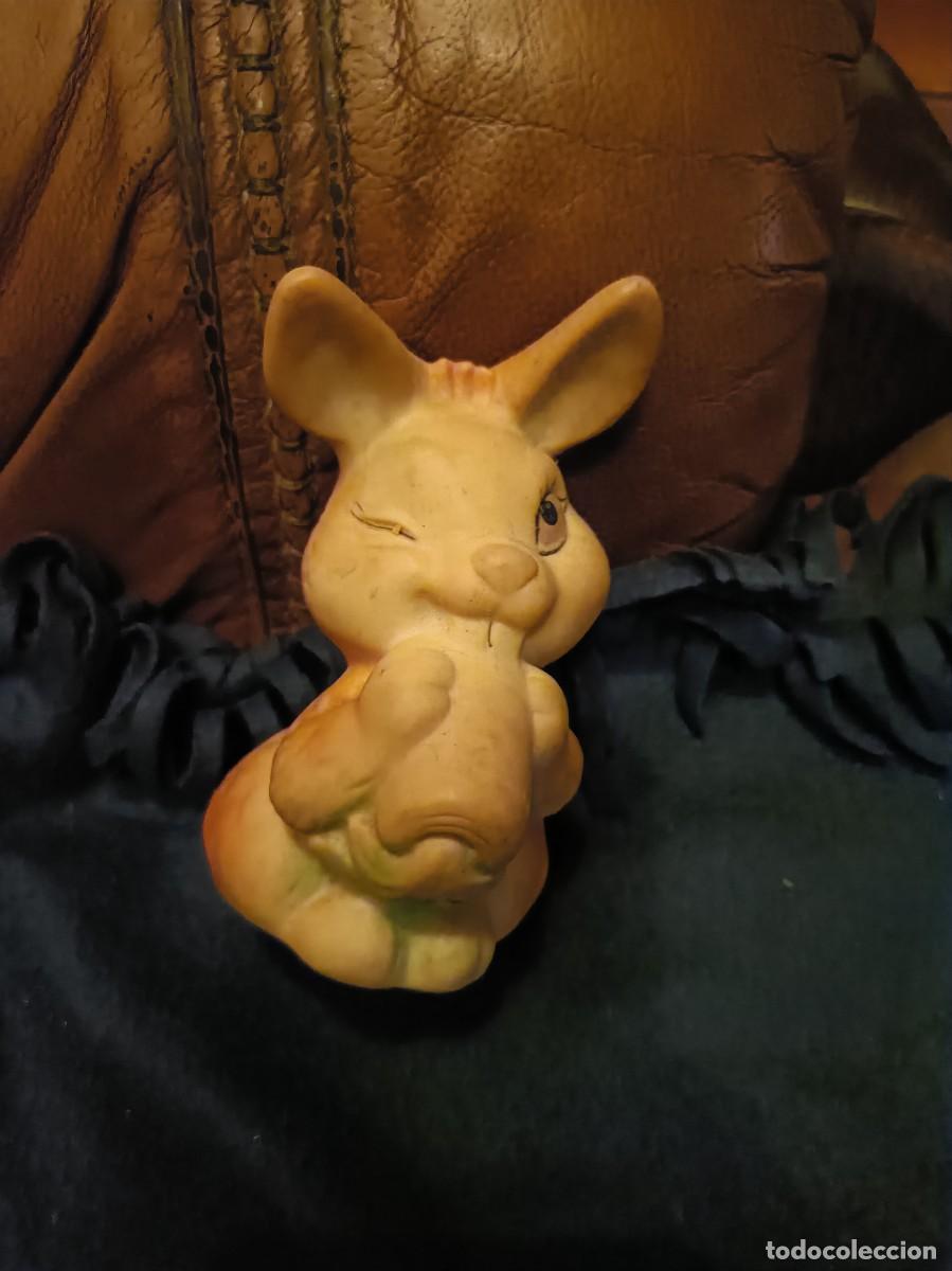 Figuras de goma y PVC: MU&Ntilde;ECO GOMA CONEJO A&Ntilde;OS 70 - 80