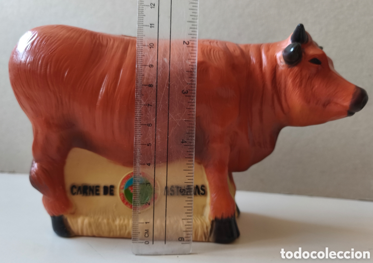 Figuras de goma y PVC: HUCHA DE PL&Aacute;STICO - CARNE DE ASTURIAS - PUBLICIDAD - VACA - TERNERA - TORO - A&Ntilde;OS 80