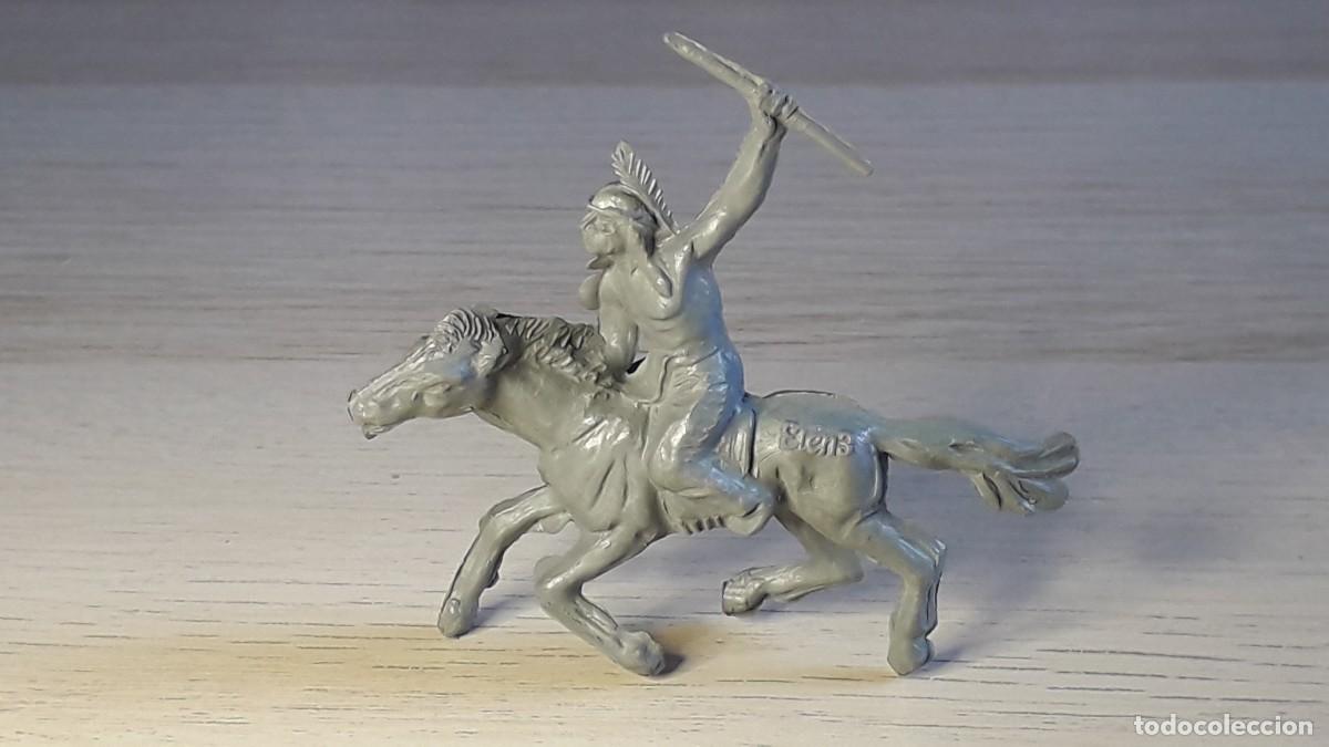 Figuras de goma y PVC: Guerrero Indio Oeste, fabricado en goma, Promocional Detergente Elena 3 Elen3, original a&ntilde;os 60.