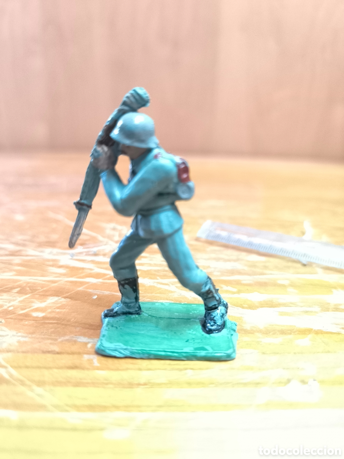 Figuras de goma y PVC: Soldado alem&aacute;n pech pl&aacute;stico