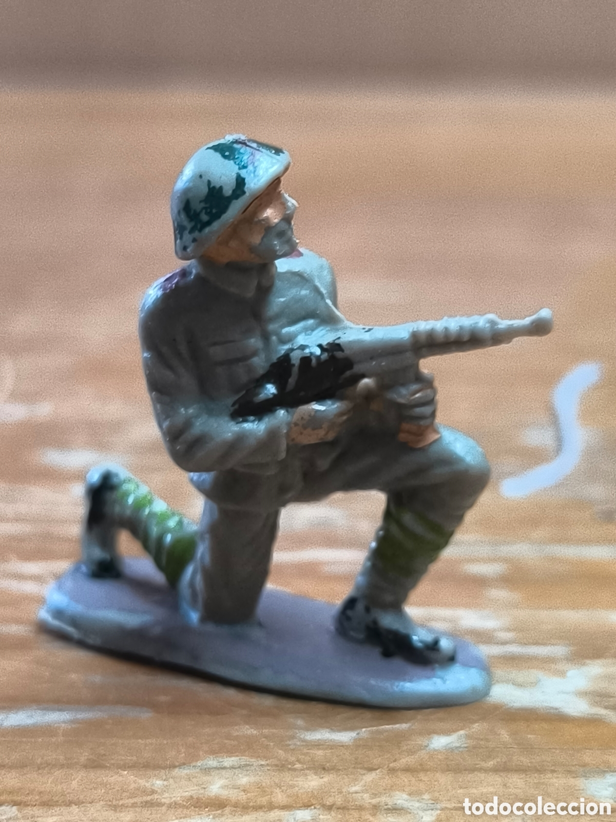 Figuras de goma y PVC: Soldado americano pl&aacute;stico pech?
