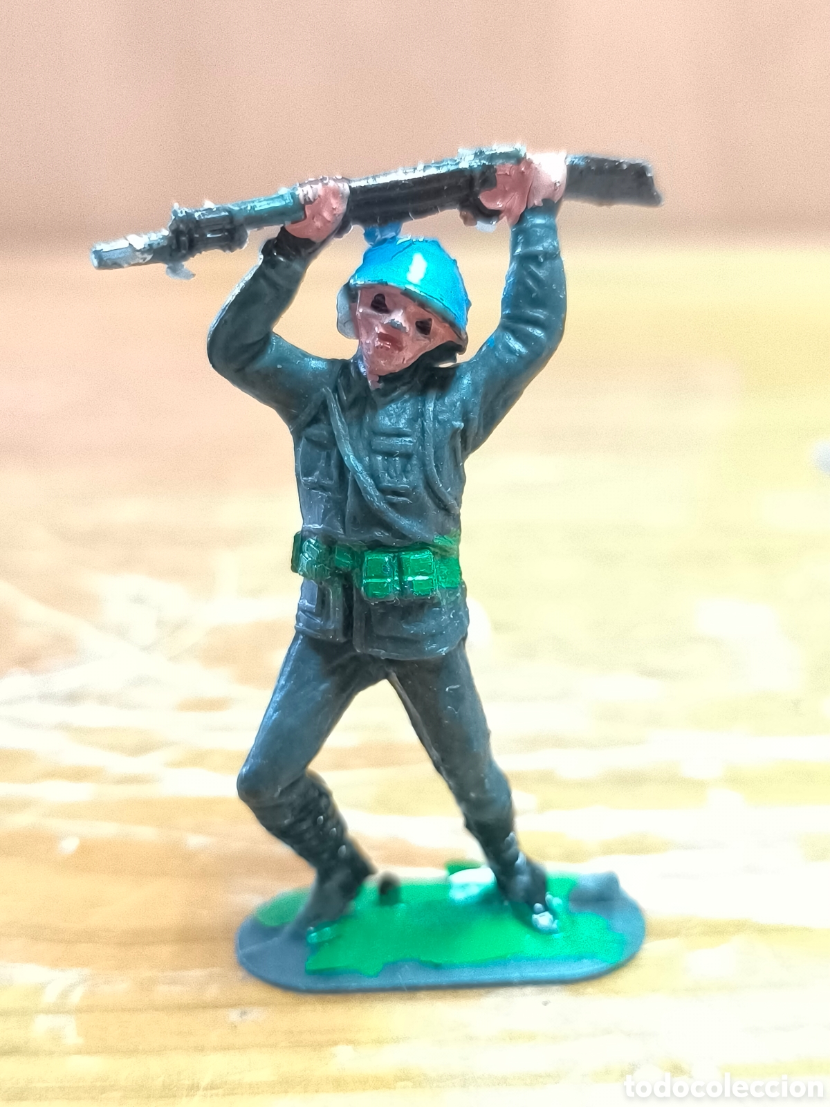 Figuras de goma y PVC: Jecsan soldado casco azules