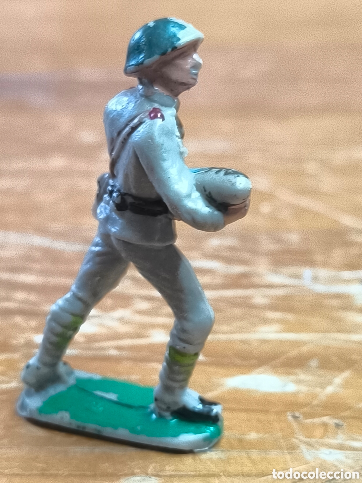 Figuras de goma y PVC: Soldado pl&aacute;stico pech - Foto 2