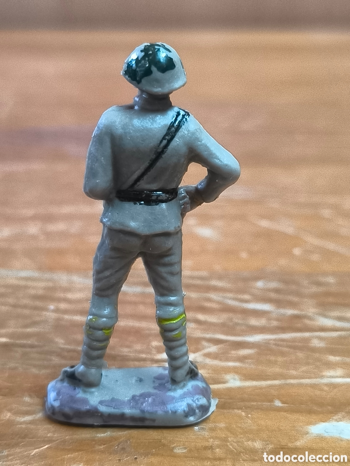 Figuras de goma y PVC: Pech soldado con prism&aacute;ticos - Foto 2
