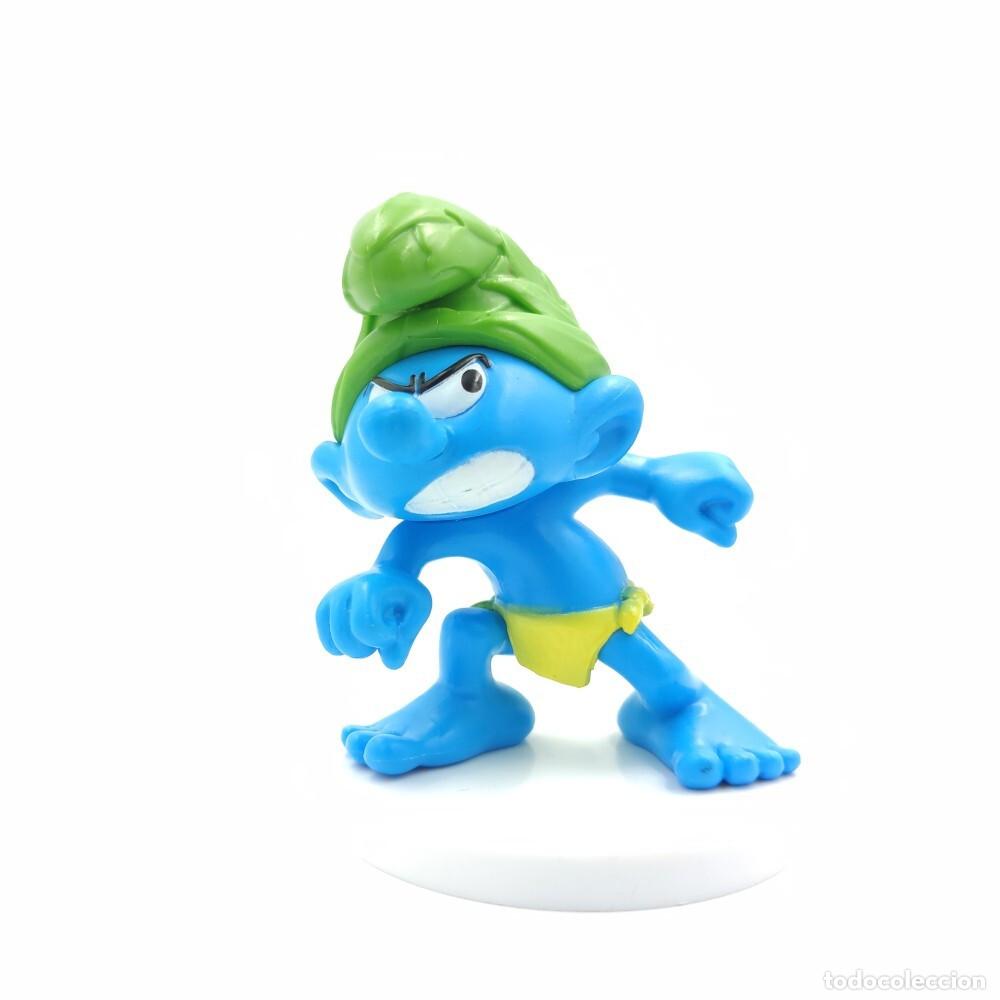 Figuras de goma y PVC: LOS PITUFOS: PITUFO SALVAJE CON BASE CIRCULAR - 7,5 CM. - SBABAM- COMO NUEVO