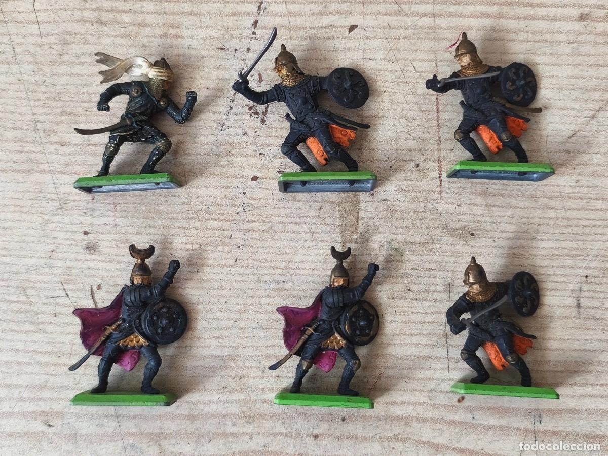 Figuras de goma y PVC: 6 Figuras Britains Deetail - Turcos - Sarracenos - 1971