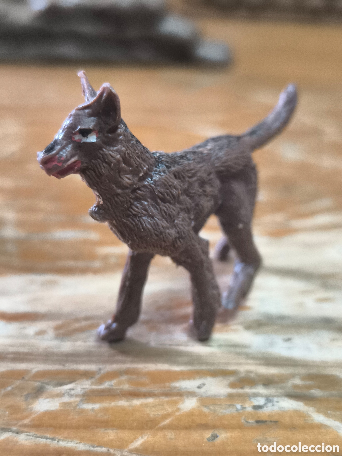 Figuras de goma y PVC: Antiguo perro pl&aacute;stico