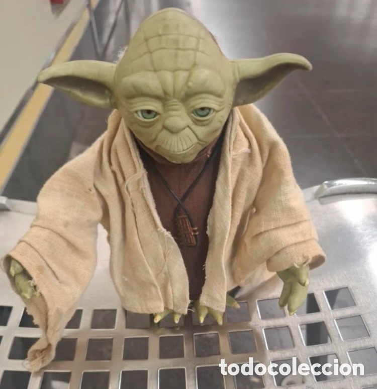 Figuras de goma y PVC: Yoda Star Wars. Hasbro . Amigo de furby.
