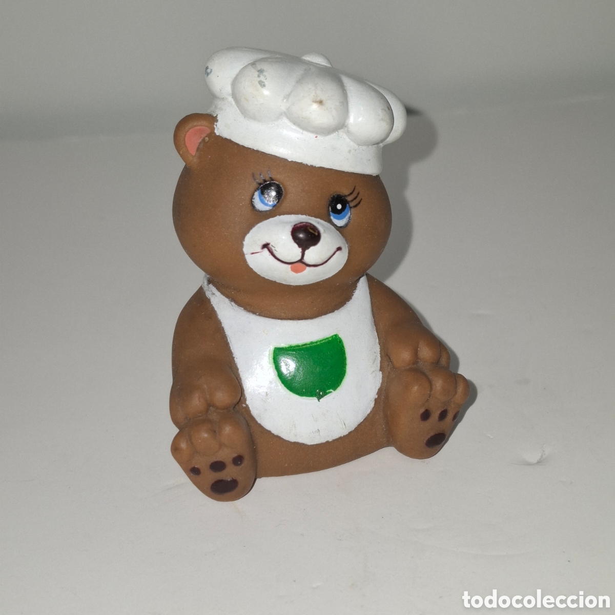 Figuras de goma y PVC: OSO COCINERO FIGURA DE PVC CON SACAPUNTAS A&Ntilde;OS 90