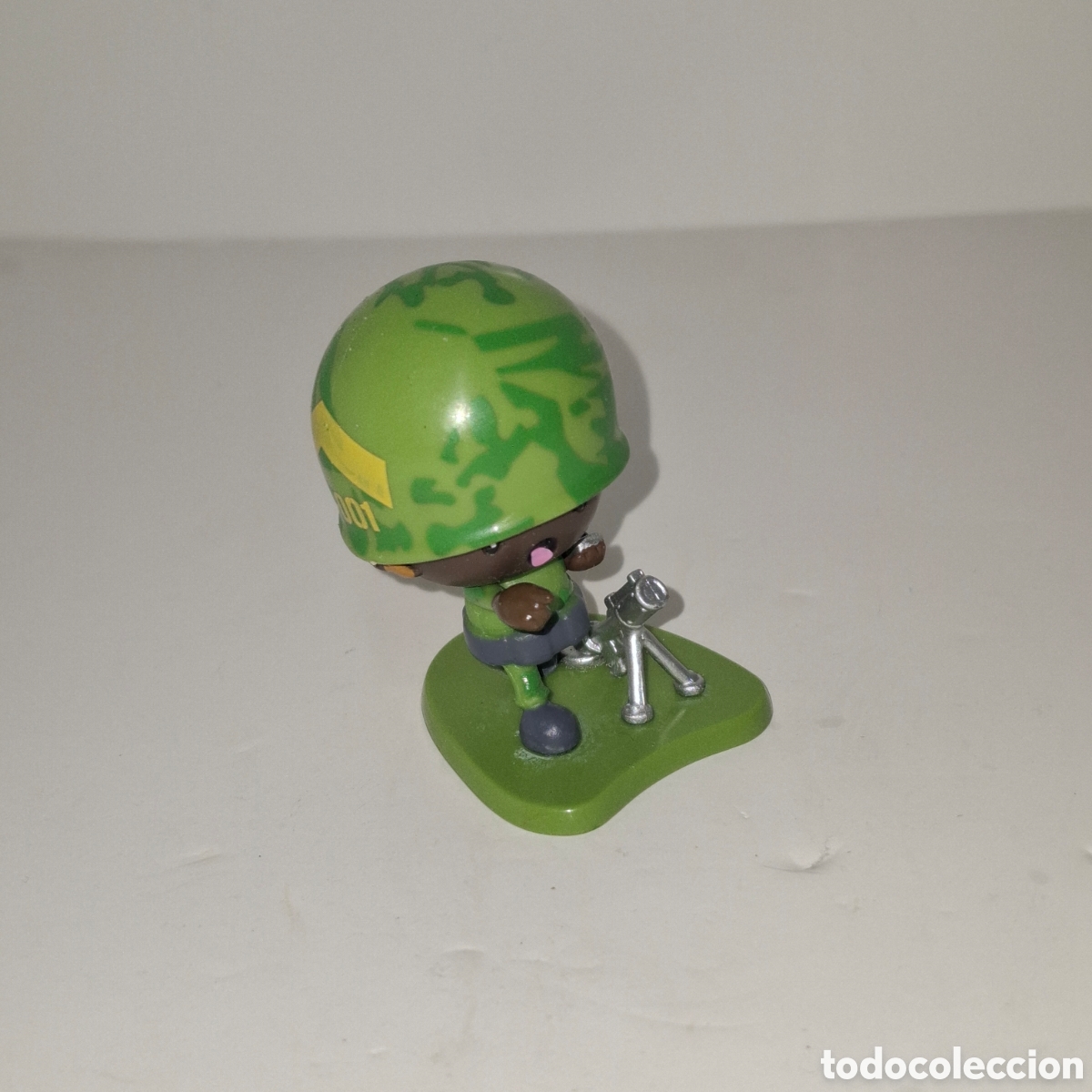 Figuras de goma y PVC: FIGURA DE PVC AWESOME LITTLE GREEN MEN MGA SOLDADOS CON MORTERO