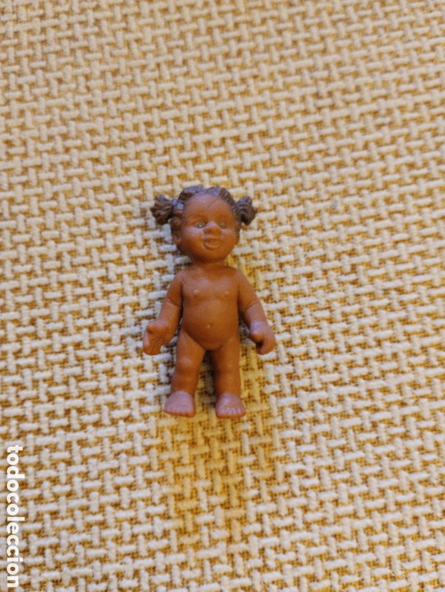 Figuras de Borracha e PVC: Mu&ntilde;eca goma miniatura antigua