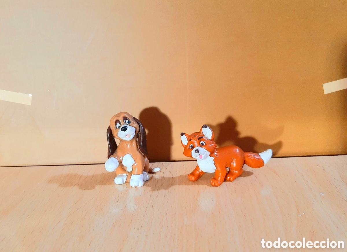 Figuras de goma y PVC: Figuras de Tod y Toby Bully
