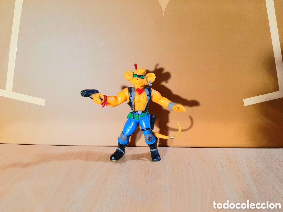Figuras de goma y PVC: Figura Motoraton de Yolanda