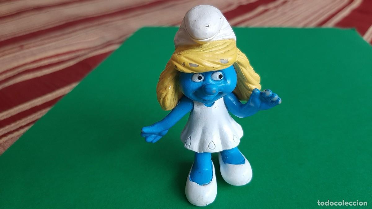 Figuras de goma y PVC: FIGURA PVC BOOTLEG SIN MARCA PITUFINA