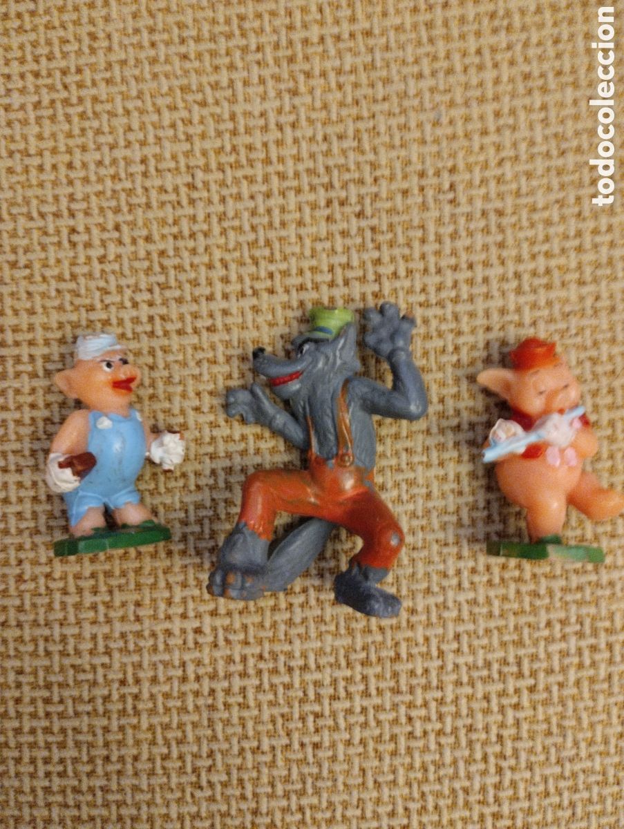 Figuras de goma y PVC: Lote figuras antiguas El Lobo y dos cerditos
