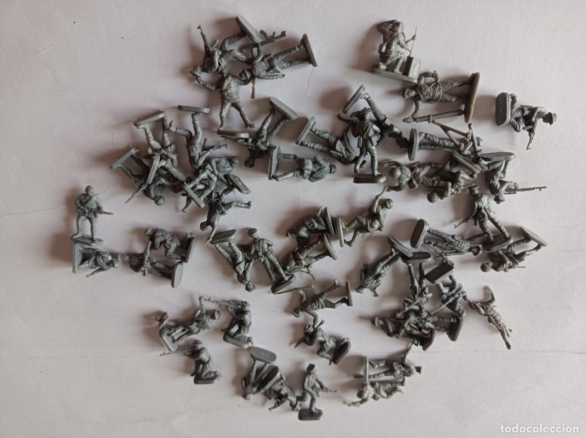 Figuras de goma y PVC: SOLDADITOS DE PL&Aacute;STICO RUSOS ESCALA 1/72 SIMILAR MONTAPLEX