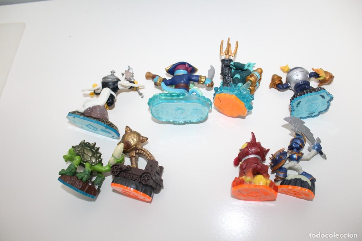 Figuras de goma y PVC: LOTE DE MU&Ntilde;ECOS SKYLANDERS ACTIVISION CON 2 BASES - Foto 15