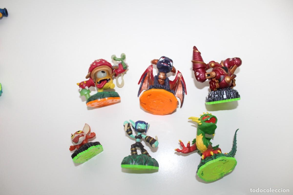Figuras de goma y PVC: LOTE DE MU&Ntilde;ECOS SKYLANDERS ACTIVISION CON 2 BASES - Foto 18
